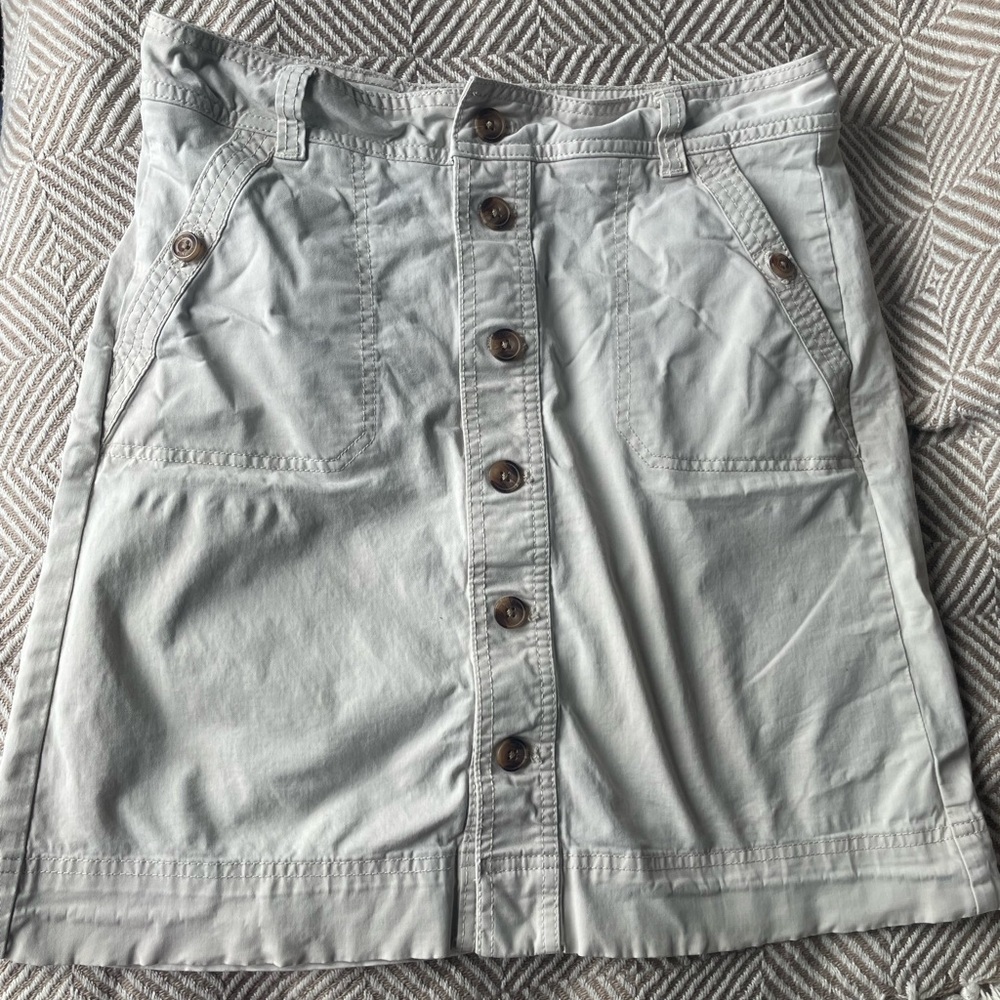 Tommy Hilfiger Light Khaki Button-Front Utility Skirt – Size 6